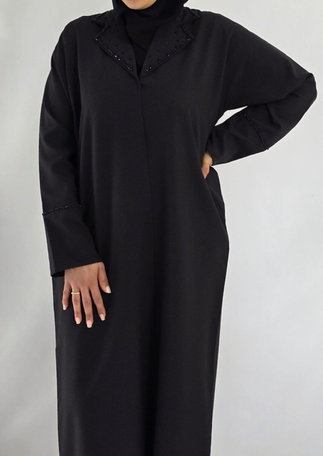 Abaya blazer avec col perlé – Image 4