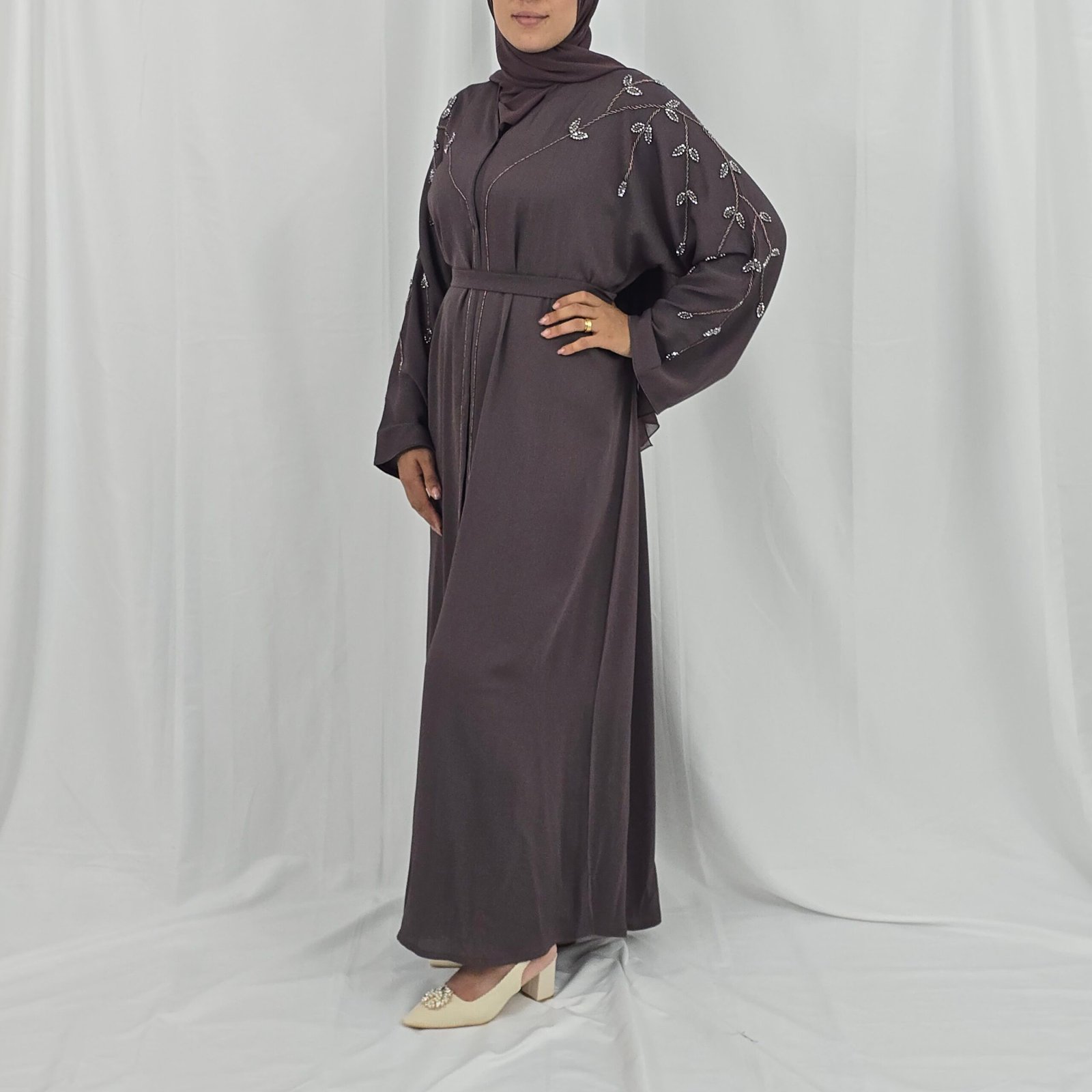Abaya perlée phare One-tone – Image 4