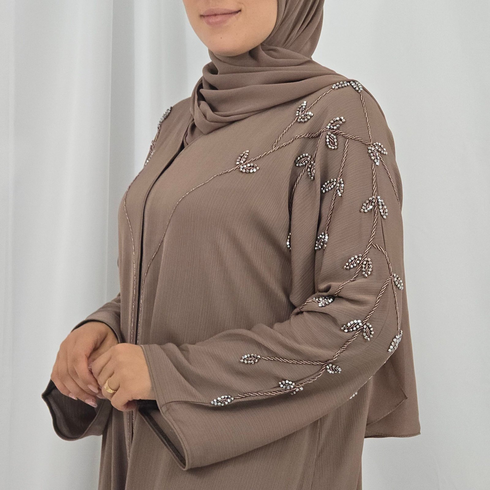 Abaya perlée phare One-tone – Image 5